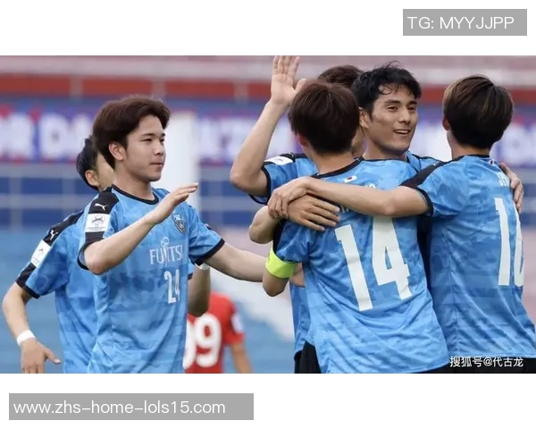 广州篮球队配合问题引发热议球迷对战术和球员默契提出不同看法 广州篮球队配合问题引发热议球迷对战术和球员默契提出不同看法